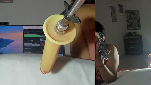 Snapshot of sofi_velez chatting on July 12, 2026, 5:03 pm sofi velez online show from July 12, 2026, 5:03 pm
