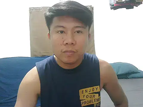 Snapshot of clarkivan34 chatting on June 20, 2026, 2:22 pm clarkivan34 online show from June 20, 2026, 2:22 pm