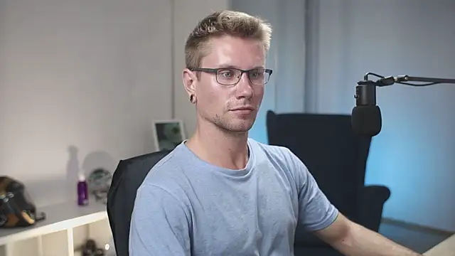 kevin-park online show from September 11, 2025, 3:12 pm