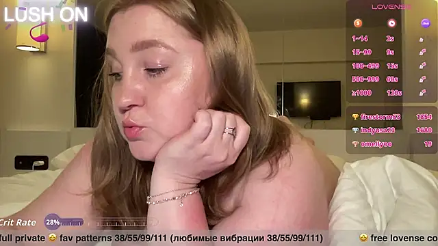 ollydoll92 online show from May 11, 2026, 7:22 pm