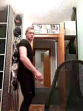 Snapshot of Playbunniboy chatting on January 8, 2025, 8:07 pm Playbunniboy online show from January 8, 2025, 8:07 pm