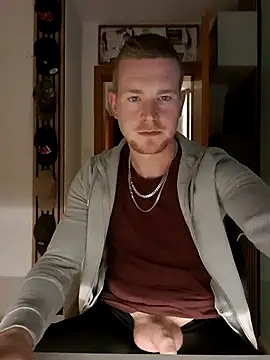 Snapshot of Playbunniboy chatting on November 26, 2025, 6:08 pm Playbunniboy online show from November 26, 2025, 6:08 pm