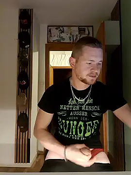 Snapshot of Playbunniboy chatting on January 7, 2026, 8:03 pm Playbunniboy online show from January 7, 2026, 8:03 pm