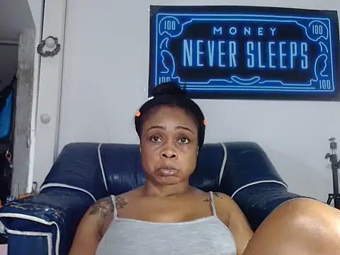 alexiaao9 online show from June 23, 2026, 2:31 am