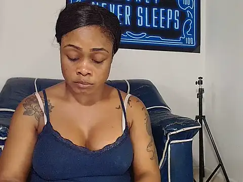 alexiaao9 online show from June 10, 2026, 2:57 am