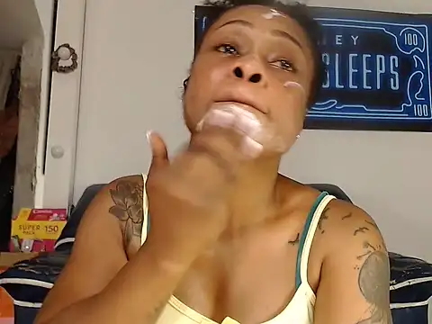 alexiaao9 online show from August 4, 2026, 3:33 am