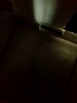 Annerae online show from November 18, 2025, 9:34 am