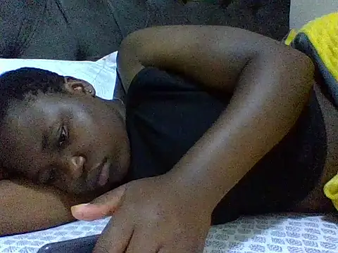 cute-marianna online show from September 14, 2025, 3:40 am