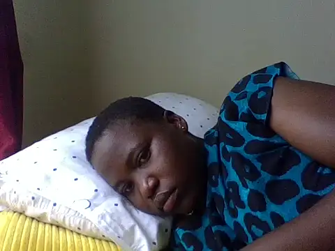 cute-marianna online show from October 27, 2025, 11:00 am