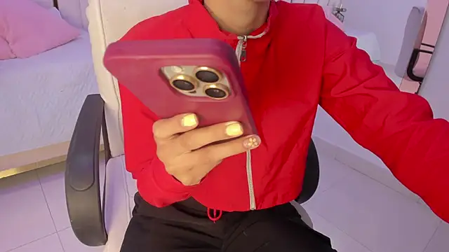 Meghan stonne  online show from September 30, 2025, 7:09 pm