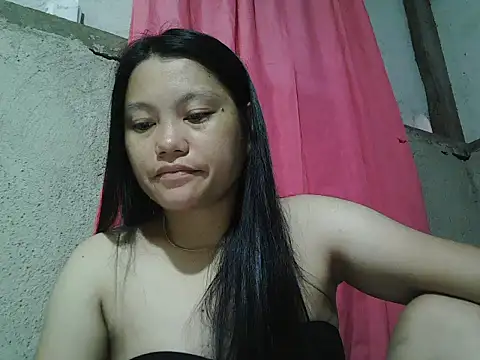 SexyHotMari69 online show from September 14, 2025, 9:37 pm