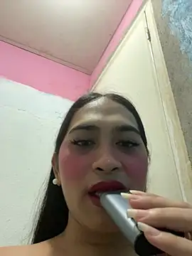 SandyMontero online show from July 20, 2026, 10:39 am