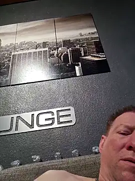 tomtom111111 online show from February 19, 2026, 1:41 pm