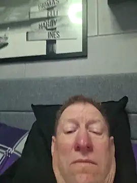 tomtom111111 online show from February 14, 2026, 1:55 pm