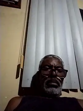 Thadew online show from December 4, 2025, 3:27 am