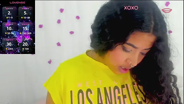 moana taylor online show from November 6, 2025, 4:44 pm