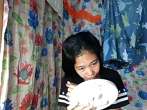 PinaySkinnyGirl online show from January 12, 2026, 9:31 pm