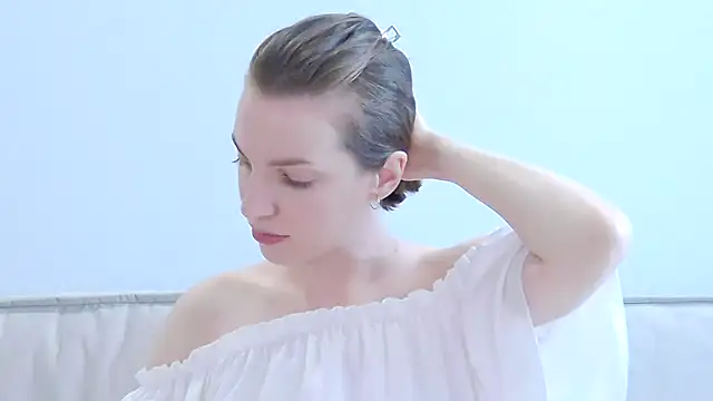 Beauty Alex online show from June 28, 2026, 2:18 am