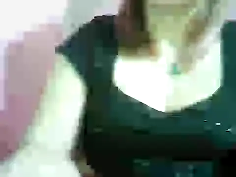 ashlylove25 online show from November 15, 2025, 5:17 pm