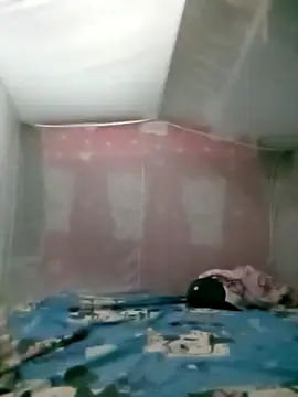 Kungsmxh online show from September 14, 2025, 2:17 pm