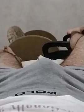 XDhyro online show from April 21, 2026, 11:11 pm