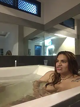 Snapshot of SexyFriends_ chatting on July 23, 2026, 1:08 am SexyFriends online show from July 23, 2026, 1:08 am