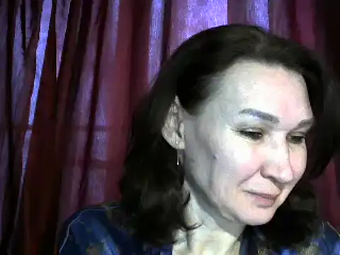 PrettyAndWild online show from December 7, 2024, 11:34 am