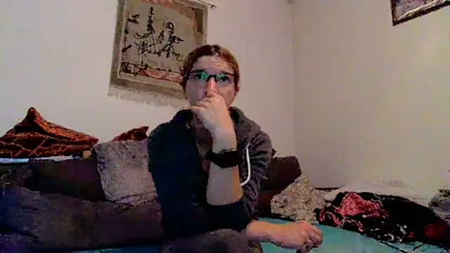 Snapshot of Geile-Luna chatting on June 9, 2026, 7:26 pm Geile-Luna online show from June 9, 2026, 7:26 pm