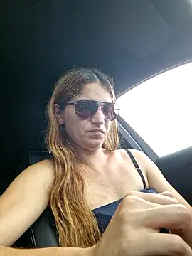 Snapshot of Geile-Luna chatting on July 17, 2026, 5:32 pm Geile-Luna online show from July 17, 2026, 5:32 pm