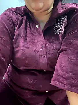 Preet Kaur 69 online show from November 15, 2025, 6:01 pm