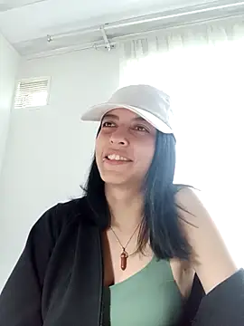 Snapshot of AneeSmith chatting on February 21, 2025, 10:48 pm AneeSmith online show from February 21, 2025, 10:48 pm