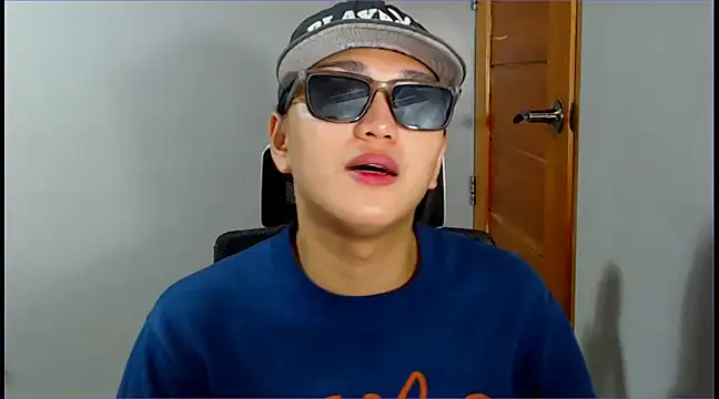 WONDERWOMAN2023 online show from February 26, 2025, 1:54 pm