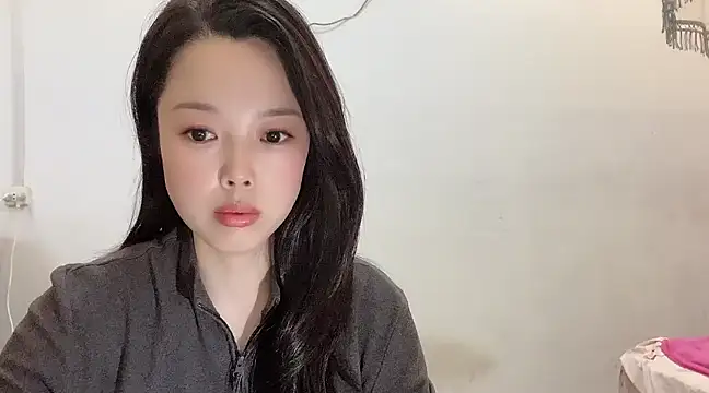 kk lele online show from March 14, 2025, 4:54 am