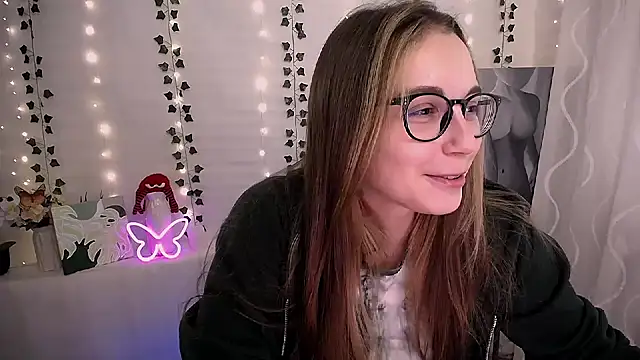 SweetPrincess  online show from October 14, 2025, 9:32 am