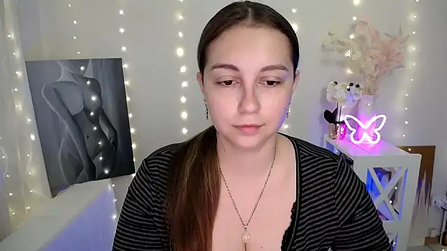 Snapshot of SweetPrincess_ chatting on June 13, 2026, 5:27 am SweetPrincess online show from June 13, 2026, 5:27 am