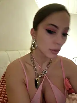 TamaraSavage online show from January 23, 2025, 12:52 pm