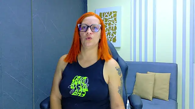 Britney taylor  online show from May 12, 2026, 7:42 pm