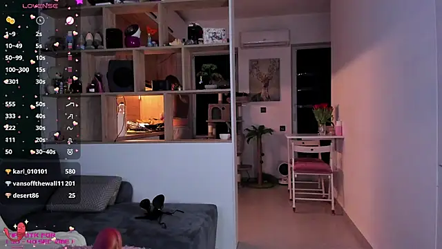  alleyesonme  online show from March 4, 2025, 5:03 pm