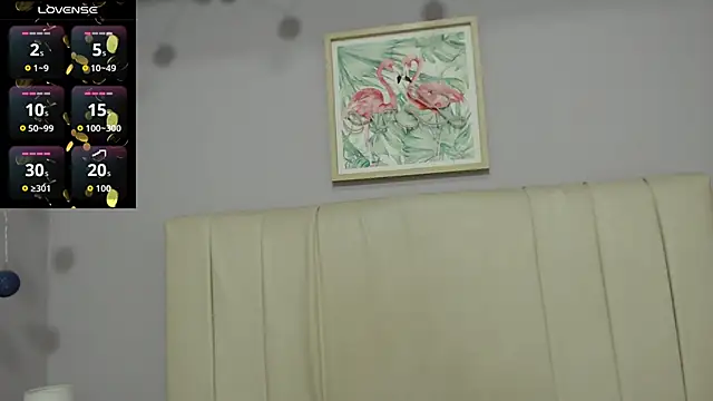 Snapshot of amy_le01 chatting on November 29, 2025, 1:33 pm amy le01 online show from November 29, 2025, 1:33 pm