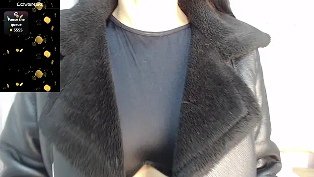 Snapshot of amy_le01 chatting on July 31, 2026, 2:26 pm amy le01 online show from July 31, 2026, 2:26 pm