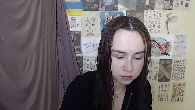 VeryVeryVeryShy  online show from November 29, 2025, 7:36 pm