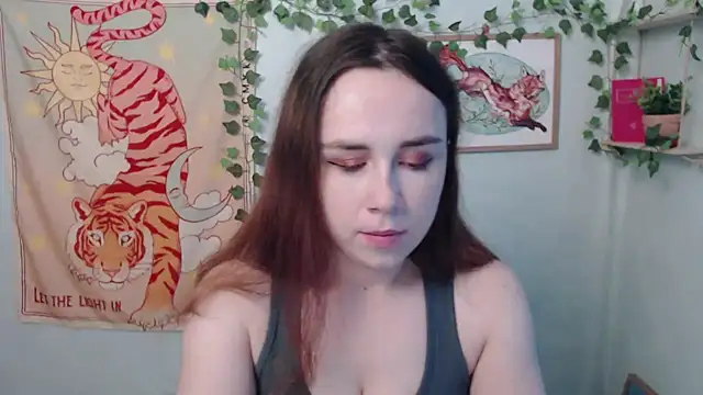 Snapshot of VeryVeryVeryShy_ chatting on July 13, 2026, 5:51 am VeryVeryVeryShy online show from July 13, 2026, 5:51 am