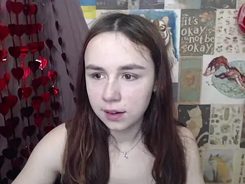 Snapshot of VeryVeryVeryShy_ chatting on February 11, 2026, 7:08 am VeryVeryVeryShy online show from February 11, 2026, 7:08 am