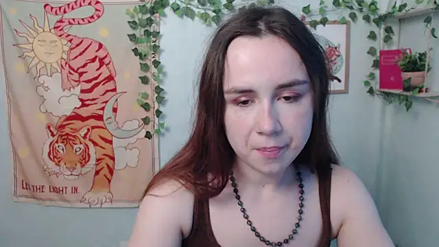 Snapshot of VeryVeryVeryShy_ chatting on July 11, 2026, 5:41 am VeryVeryVeryShy online show from July 11, 2026, 5:41 am