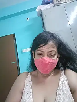 Snapshot of love_suman chatting on August 1, 2026, 11:52 am love suman online show from August 1, 2026, 11:52 am