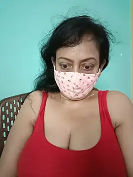 Snapshot of love_suman chatting on July 11, 2026, 12:27 pm love suman online show from July 11, 2026, 12:27 pm