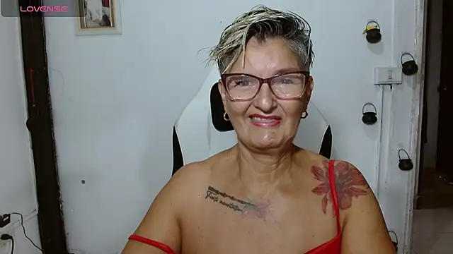 bety-cum2 online show from June 23, 2026, 12:47 pm