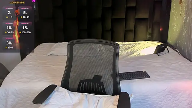 AndyWiilliams online show from September 24, 2025, 9:43 pm