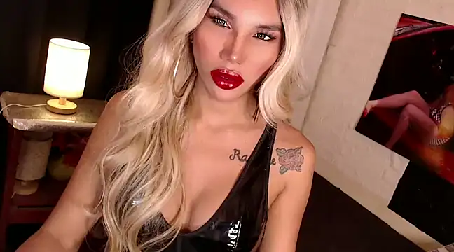 Your Sex EnchantressXx online show from December 14, 2024, 12:22 pm