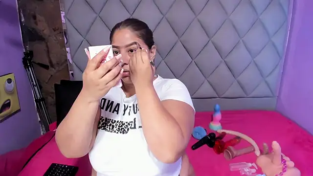 Luci SexDeep online show from September 26, 2025, 3:02 am